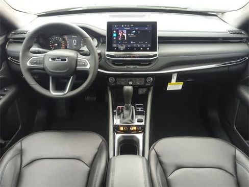 New 2026 Jeep Compass Limited image 2