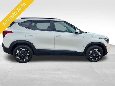 Certified 2024 Kia Seltos EX AWD/4WD image 4