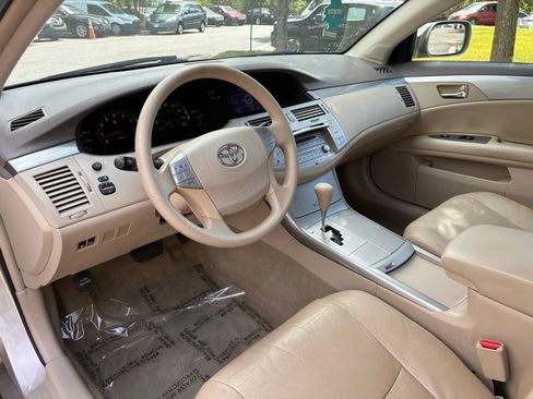 Used 2005 Toyota Avalon XL FWD image 13