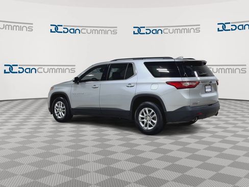 Used 2021 Chevrolet Traverse LT FWD image 6