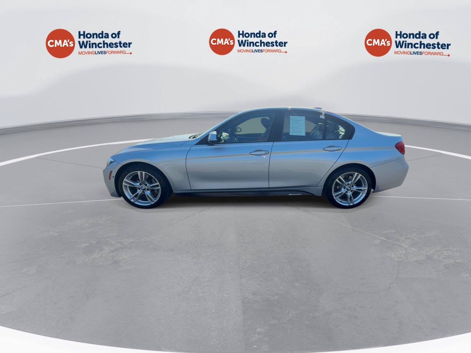Used 2016 BMW 340i xDrive Sedan AWD/4WD image 5