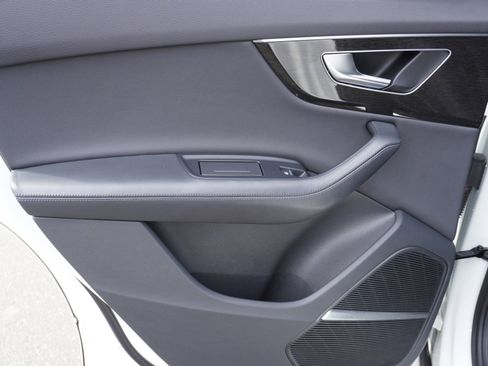 Used 2022 Audi Q7 3.0T Prestige image 14