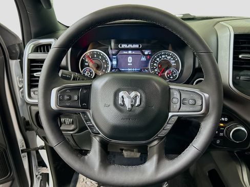 Used 2026 RAM 1500 Lone Star AWD/4WD image 9