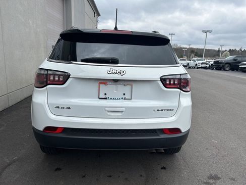 Used 2022 Jeep Compass Limited w/ Sun and Sound Group image 4