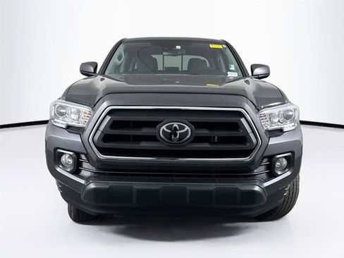 Used 2023 Toyota Tacoma TRD Sport image 3