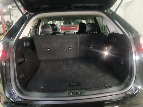 Used 2024 Ford Edge SEL image 20