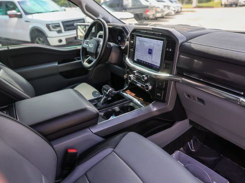 Used 2022 Ford F150 Lariat w/ Equipment Group 501A Mid RWD image 31