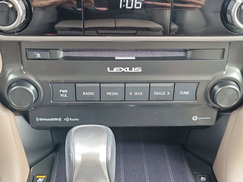 Used 2022 Lexus GX 460 Premium image 18