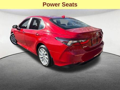 Certified 2023 Toyota Camry LE image 9