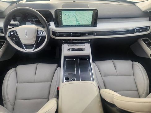 New 2026 Lincoln Aviator Reserve w/ Luxury Package image 11