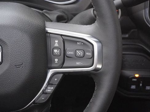Used 2025 RAM 2500 Laramie w/ Sport Appearance Package AWD/4WD image 24