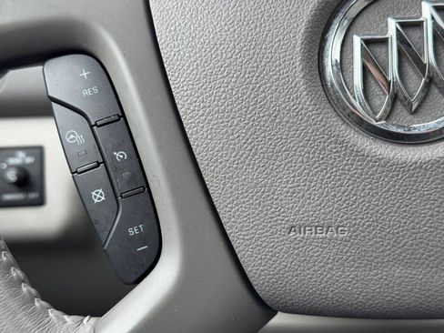 Used 2016 Buick Enclave Leather w/ Trailering Package image 21