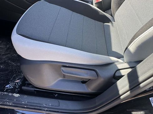 New 2025 Volkswagen Taos S FWD image 15
