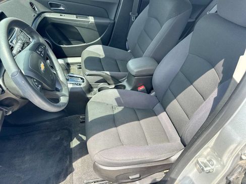 Used 2015 Chevrolet Cruze LT w/ Sun And Sound Package FWD image 15