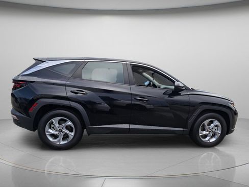 Certified 2023 Hyundai Tucson SE FWD image 4