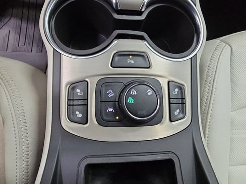 Certified 2023 GMC Terrain Denali AWD/4WD image 22