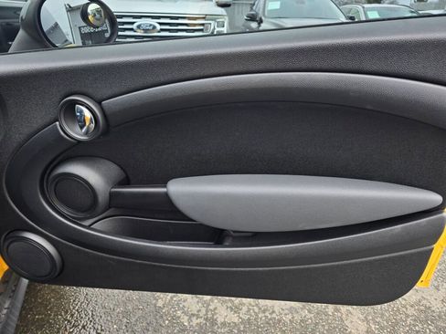 Used 2009 MINI Cooper Hardtop image 13