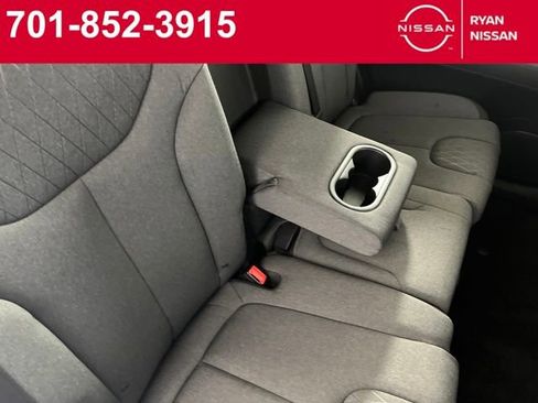 Used 2022 Hyundai Palisade SE image 27