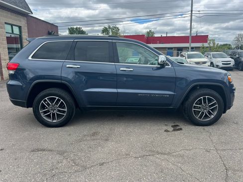 Used 2019 Jeep Grand Cherokee Limited AWD/4WD image 5