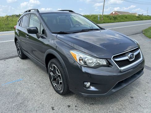 Used 2015 Subaru Crosstrek 2.0i Premium AWD/4WD image 3