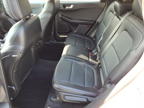 Used 2020 Ford Escape Titanium AWD/4WD image 6