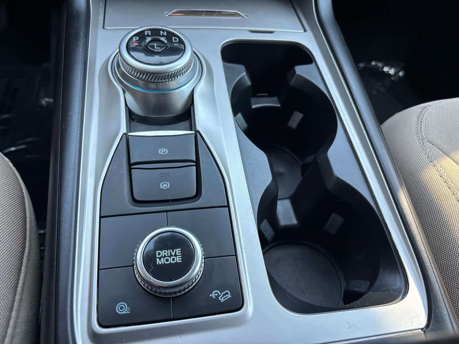Used 2022 Ford Explorer 4WD image 26