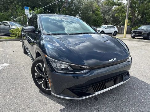 Used 2023 Kia EV6 Wind w/ Wind Technology Package RWD image 4
