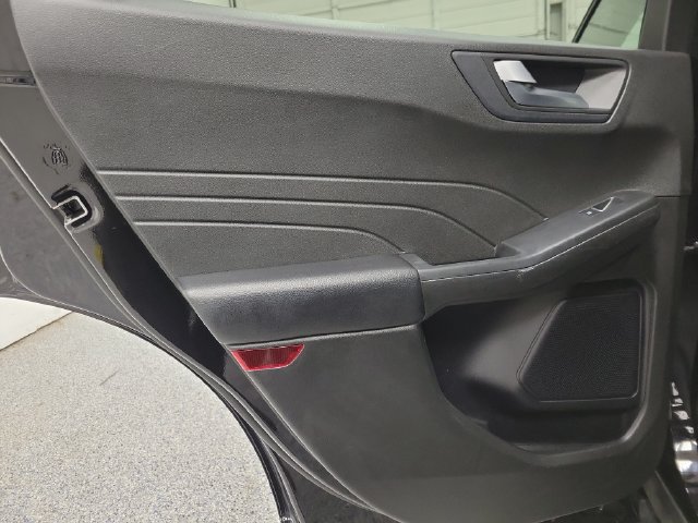 Used 2023 Ford Escape ST-Line w/ Tech Pack #1 AWD/4WD image 11