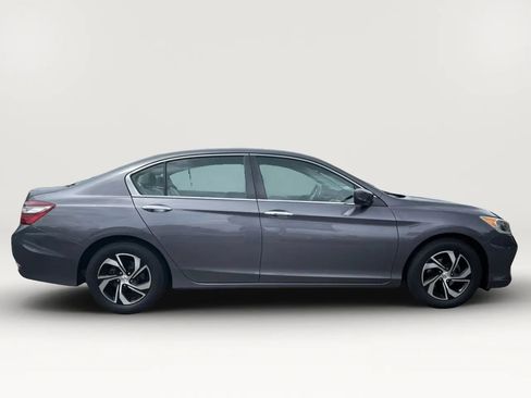 Used 2016 Honda Accord LX image 13