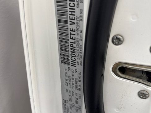 Used 2018 RAM 3500 Tradesman image 49