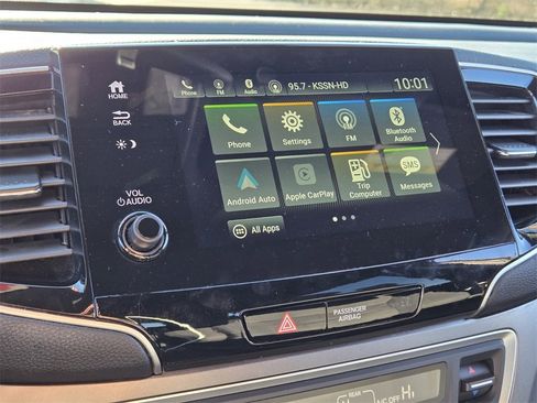 Used 2022 Honda Pilot Sport image 23