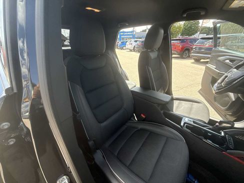 Used 2023 Chevrolet TrailBlazer RS FWD image 26