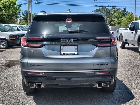 Used 2026 GMC Acadia Elevation w/ Black Edition FWD image 7