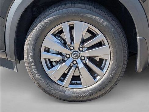 Used 2024 Nissan Pathfinder S FWD image 10