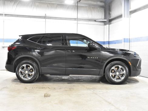 Used 2025 Chevrolet Blazer LT AWD/4WD image 27