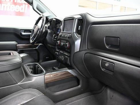 Used 2020 Chevrolet Silverado 1500 LT Trail Boss w/ Midnight Edition image 15