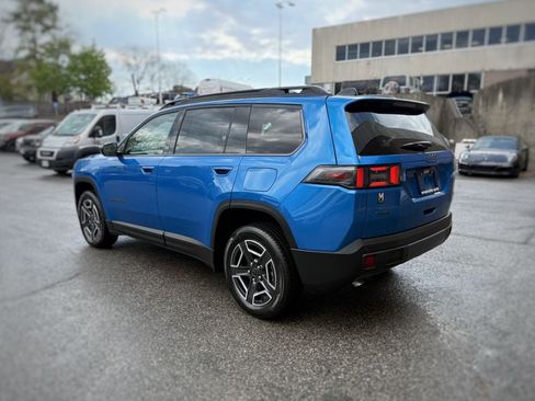 New 2026 Jeep Cherokee Laredo AWD/4WD image 12