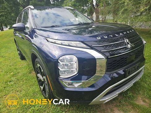 Used 2022 Mitsubishi Outlander SEL AWD/4WD image 1