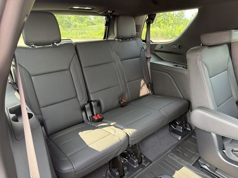 New 2026 Chevrolet Tahoe Z71 w/ Z71 Off-Road Package AWD/4WD image 31