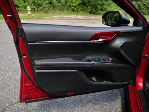 Used 2020 Toyota Camry TRD FWD image 21