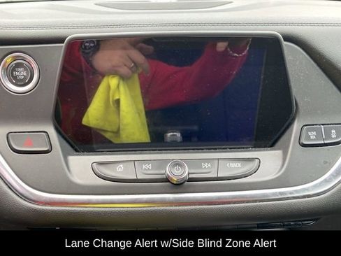 Used 2019 Chevrolet Blazer LT image 21