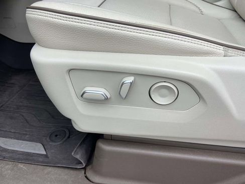 Certified 2023 GMC Yukon Denali RWD image 13