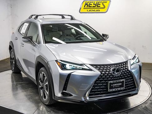 Certified 2025 Lexus UX 300h FWD w/ Accessory Package (Z2) image 2