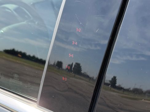 Certified 2021 Ford Edge Titanium w/ Equipment Group 301A image 19