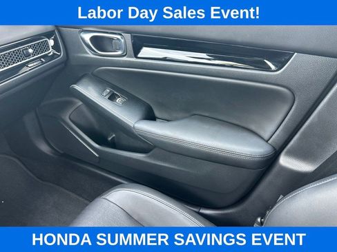 Used 2025 Honda Civic Sport image 18