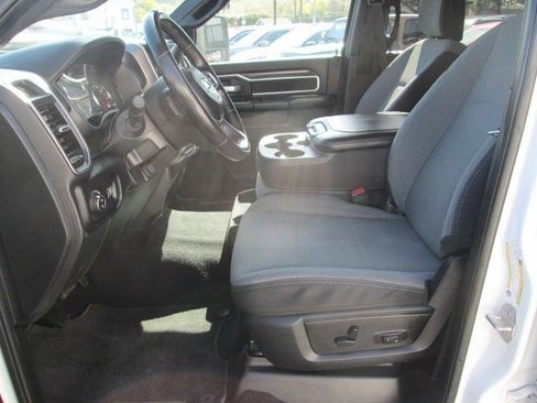 Used 2024 RAM 3500 Big Horn AWD/4WD image 12