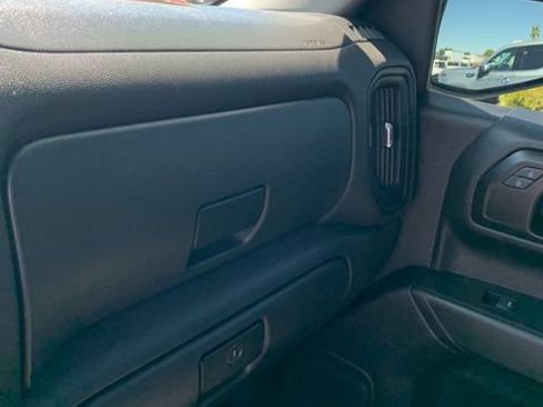 Used 2023 Chevrolet Silverado 1500 Custom Trail Boss w/ LPO, Dark Essentials Package AWD/4WD image 27