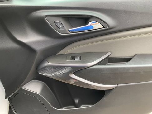 Used 2024 Chevrolet Trax ACTIV FWD image 20
