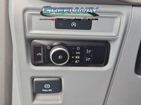 Used 2025 Ford F150 XLT w/ Equipment Group 301A Standard AWD/4WD image 21