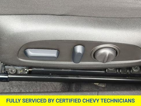 Used 2025 Chevrolet Malibu LT FWD image 22